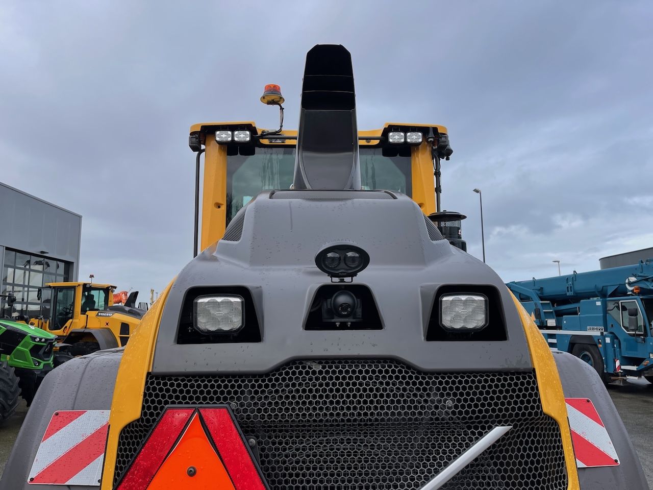 Volvo L90H