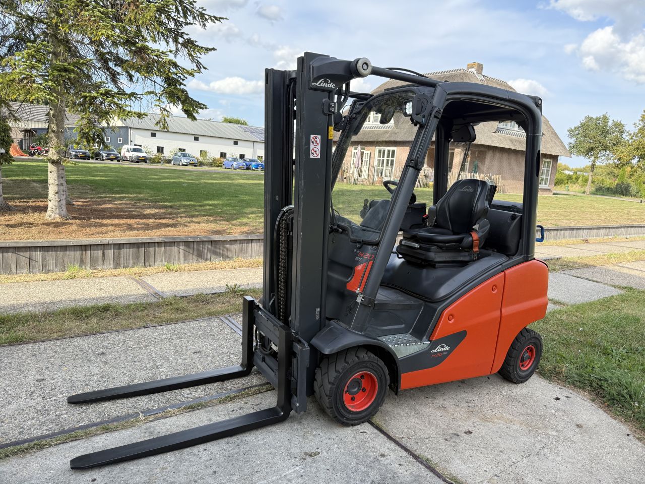 Linde H20T triplex containermast freelift sideshift BJ2019