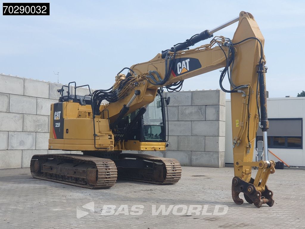 Caterpillar 325 F L