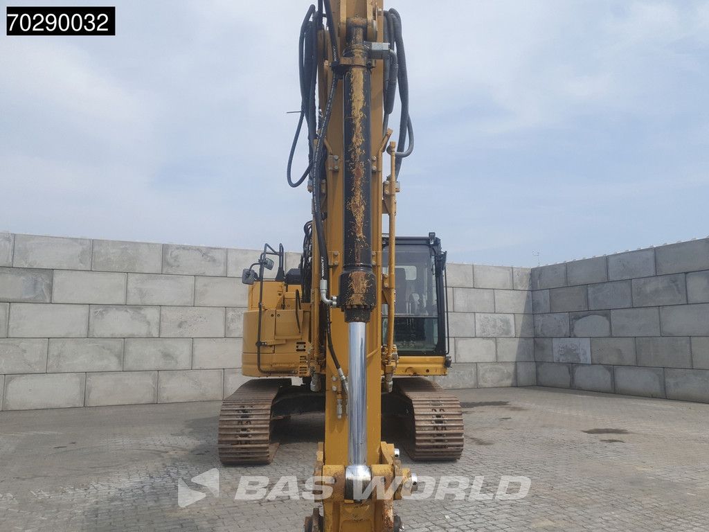 Caterpillar 325 F L