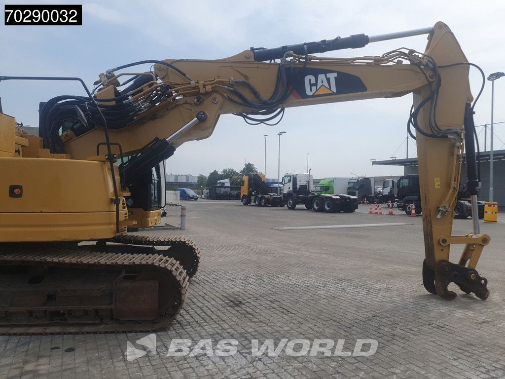 Caterpillar 325 F L