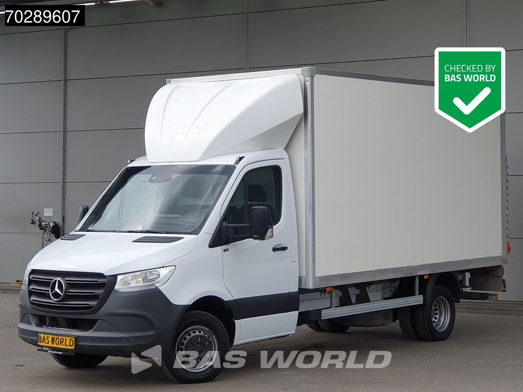 Mercedes Sprinter 515 CDI Laadklep Automaat Dubbellucht Bakwagen 150PK Airco Cruise Euro6 Meubelbak Koffer 20m3 Klima Tempomat