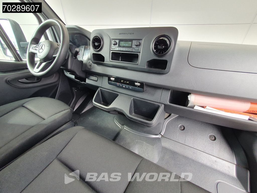 Mercedes Sprinter 515 CDI Laadklep Automaat Dubbellucht Bakwagen 150PK Airco Cruise Euro6 Meubelbak Koffer 20m3 Klima Tempomat