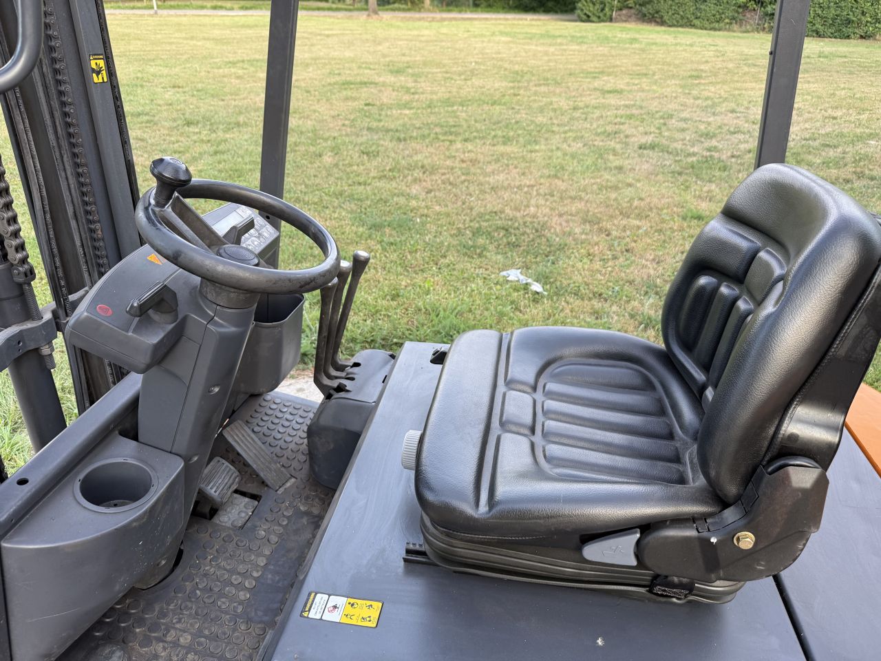 Still 1600KG triplex 4.7m Freelift Sideshift nieuwe banden LED