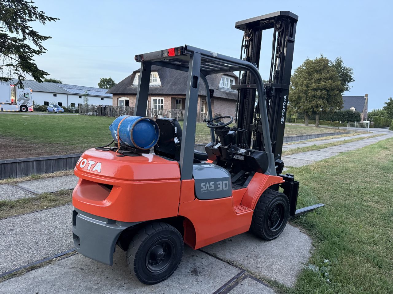 Toyota 7 serie 3 tonner lpg triplex 6M Freelift Sideshift