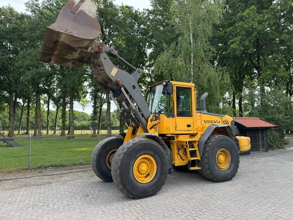 Volvo L90E Loader shovel