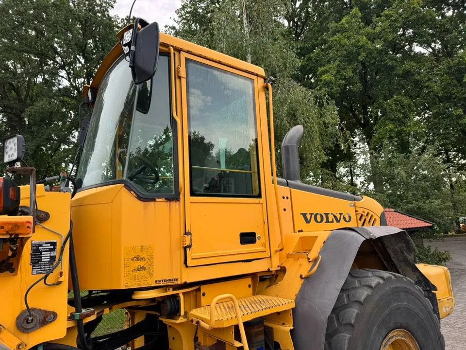 Volvo L90E Loader shovel