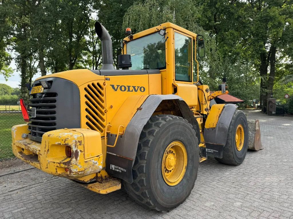 Volvo L90E Loader shovel