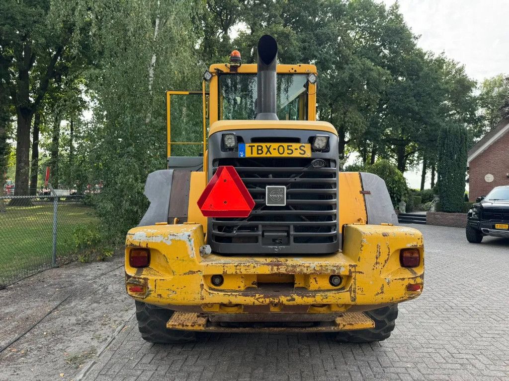 Volvo L90E Loader shovel