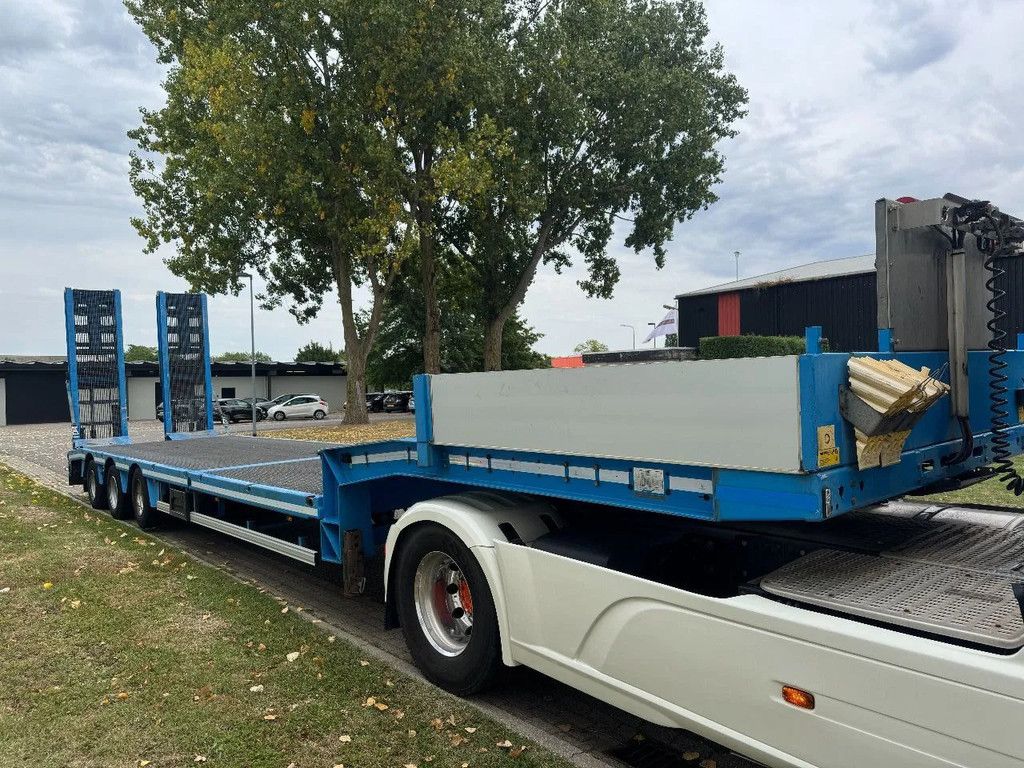 Faymonville Multimax F-S43-ABA semiedieplader oplegger