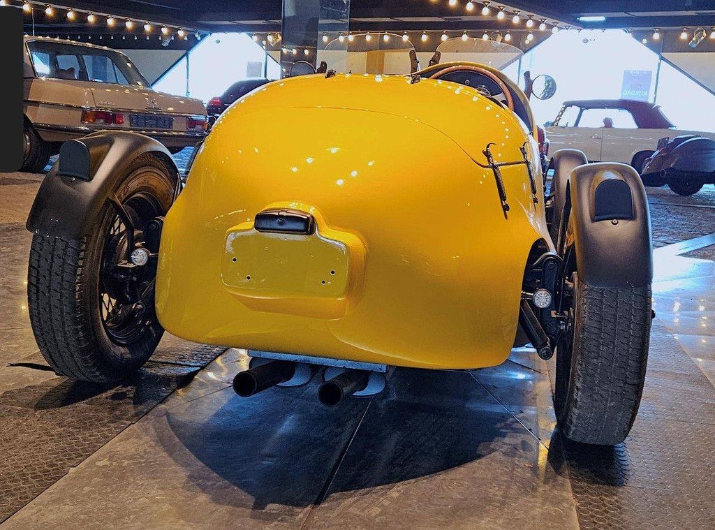 Triumph Vintage Racer (Margin)