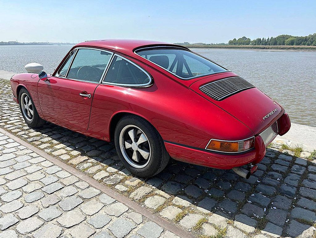Porsche 911 2.0 Petrol 1965 (Margin)