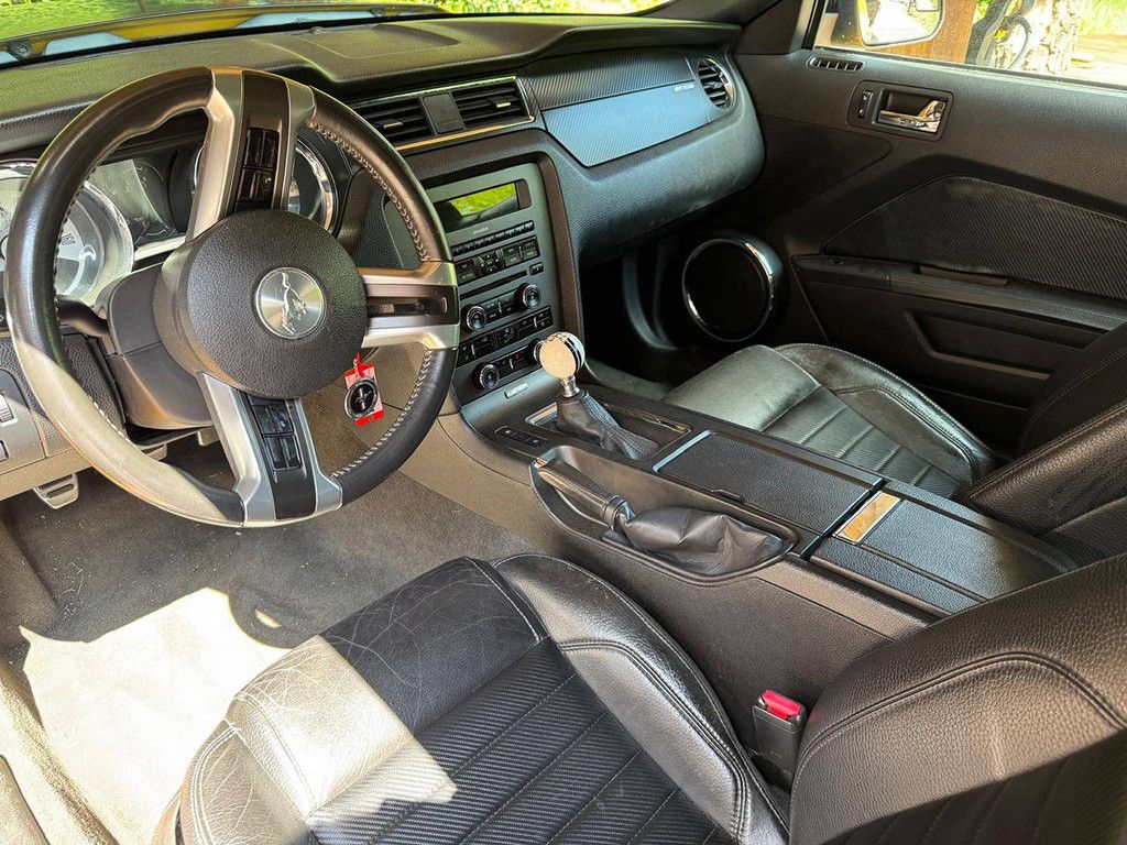 Ford Mustang GT Boss 302 Benzine 2011 (Marge)