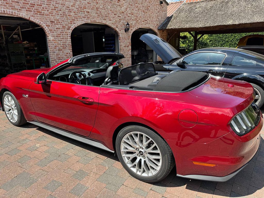 Ford Mustang GT Convertible Benzine 2017 (Marge)