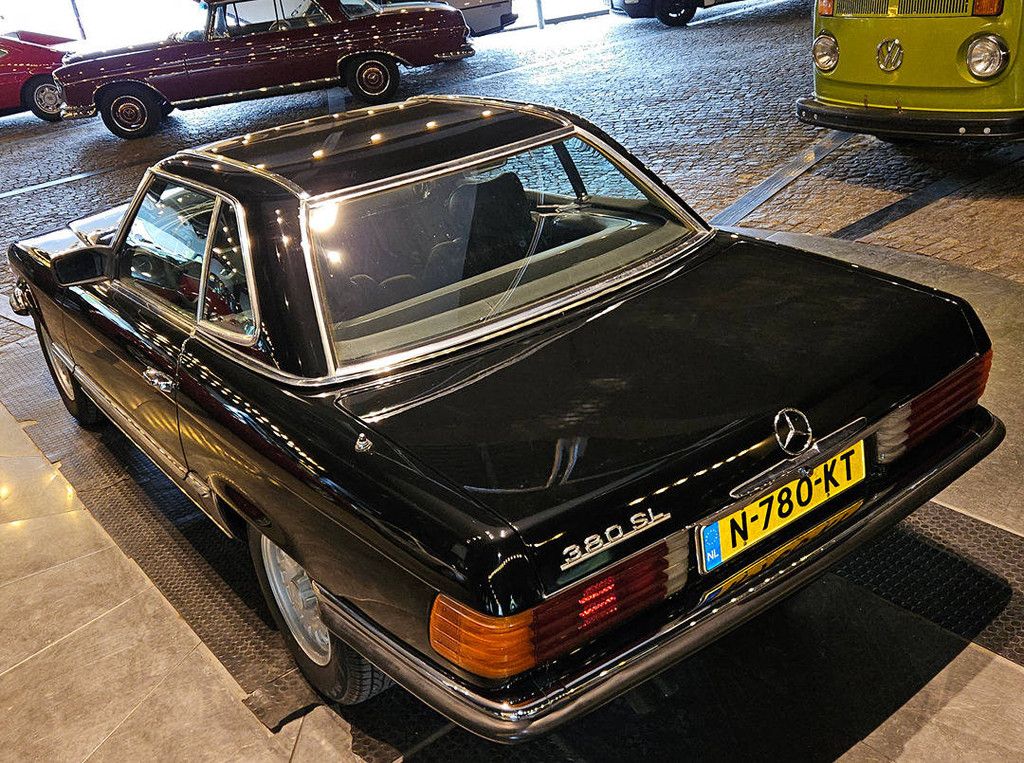 Mercedes-Benz 380 SL Benzine 1981 (Marge)