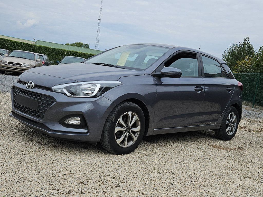 Hyundai i20 1.2 Benzine 2021 (Marge)