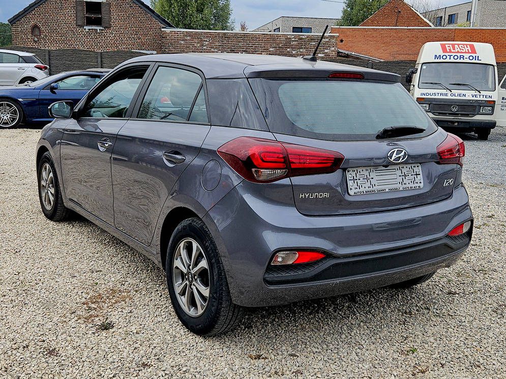 Hyundai i20 1.2 Benzine 2021 (Marge)