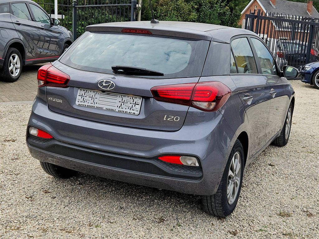 Hyundai i20 1.2 Benzine 2021 (Marge)