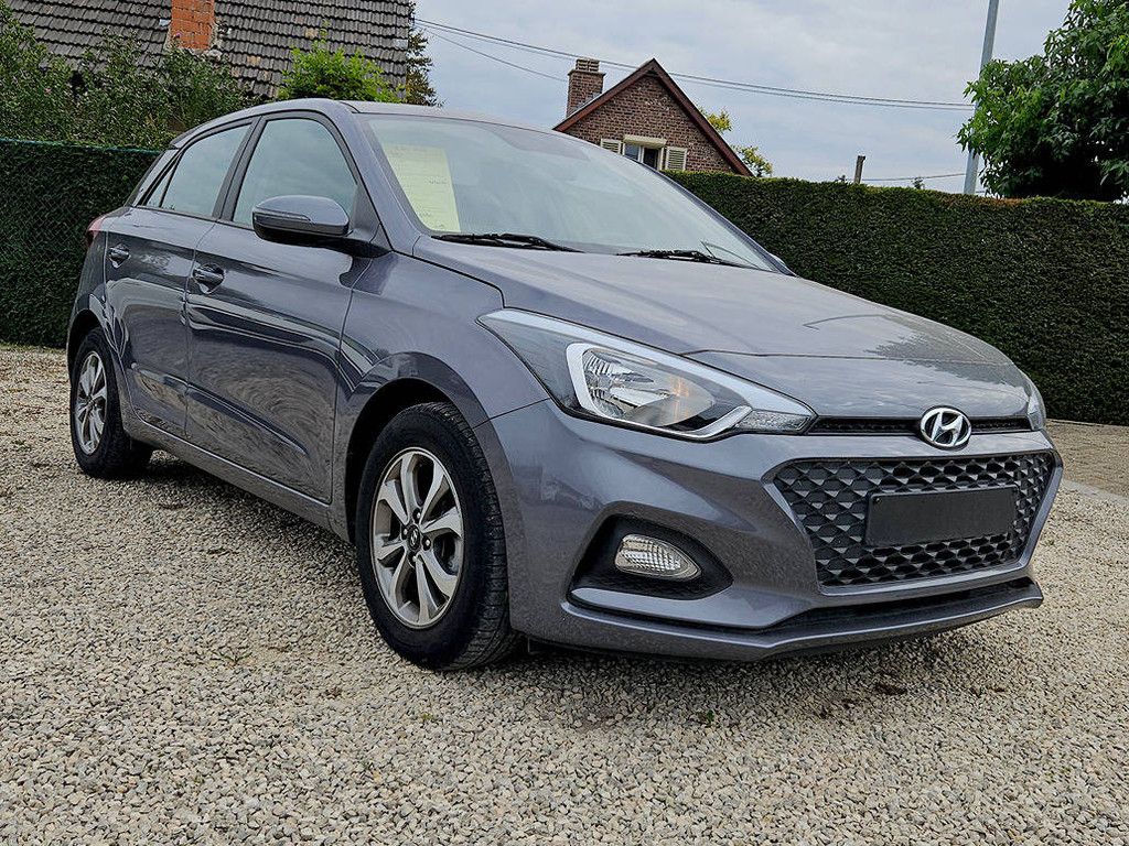 Hyundai i20 1.2 Benzine 2021 (Marge)