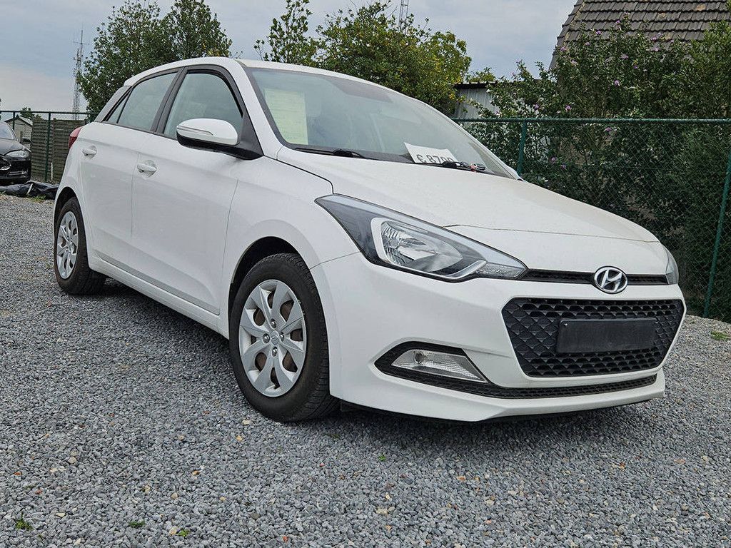 Hyundai i20 1.2 Benzine 2018 (Marge)