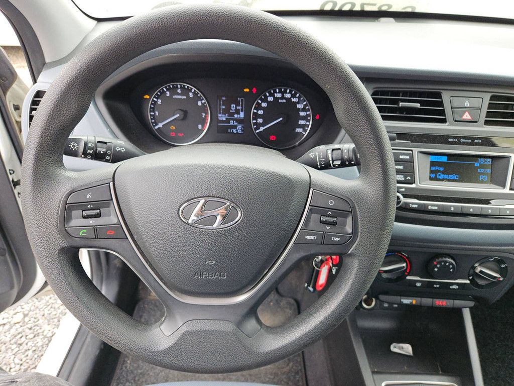Hyundai i20 1.2 Benzine 2018 (Marge)