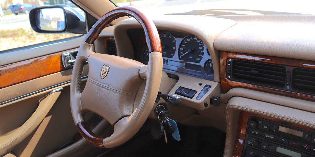 Jaguar XJ Sovereign 4.0 Benzin 1995 (Marge)
