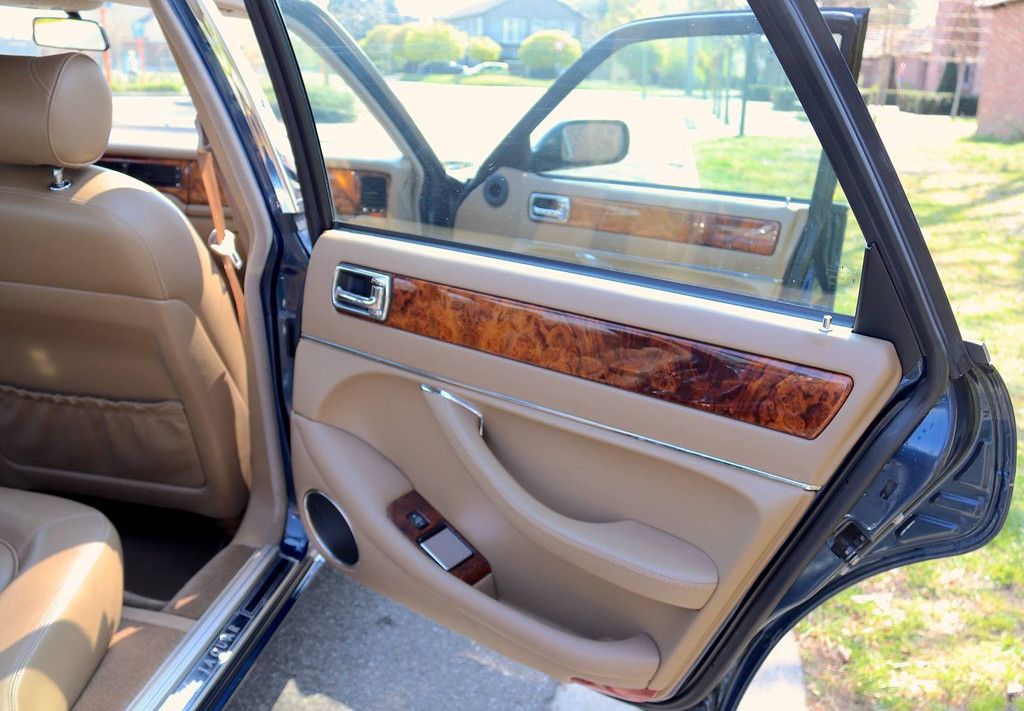 Jaguar XJ Sovereign 4.0 Benzin 1995 (Marge)