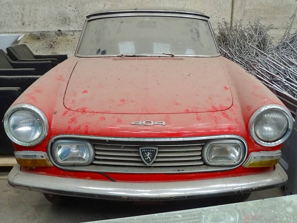 Peugeot 404 Cabriolet Petrol (Margin)