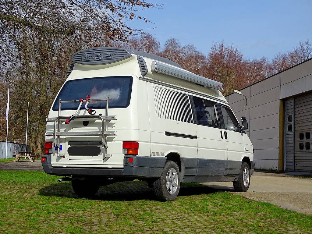 Camper Volkswagen T4 Optima 54 'Dehler' 2.4 Diesel (oldtimer) (Marge)