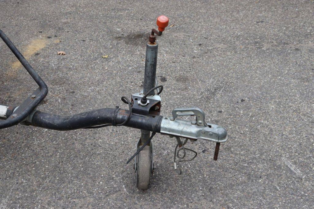 Holzhäcksler TW18/100GES Benzin 13,4kW 2012