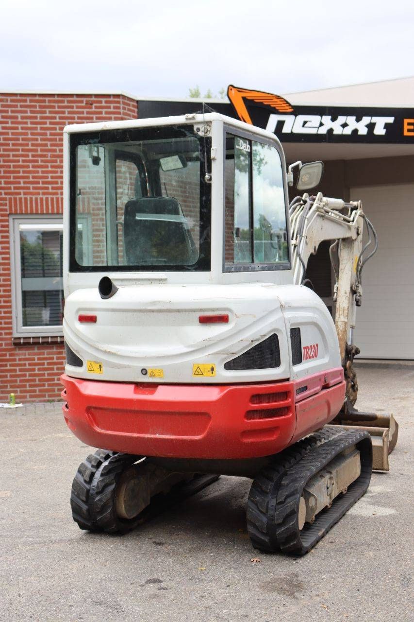 Raupenbagger Takeuchi TB230 Diesel 180,2 kW 2017