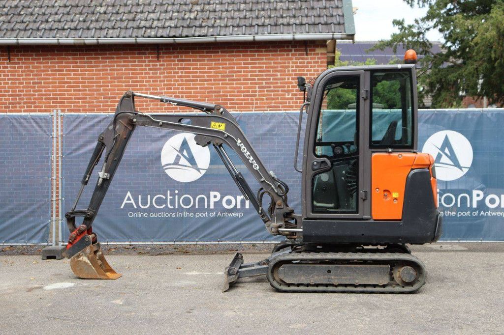 Mini excavator Volvo EC18D Diesel 12kW 2018