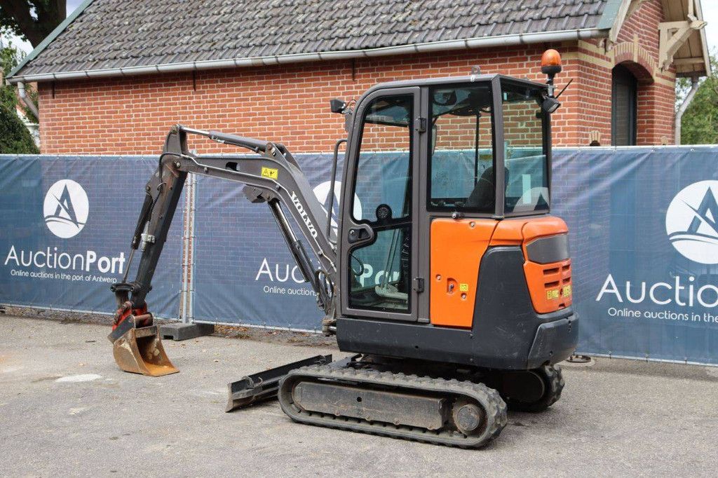Mini excavator Volvo EC18D Diesel 12kW 2018
