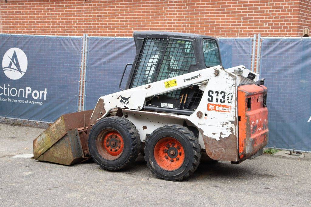 Schranklader Bobcat S130 Diesel 34kW