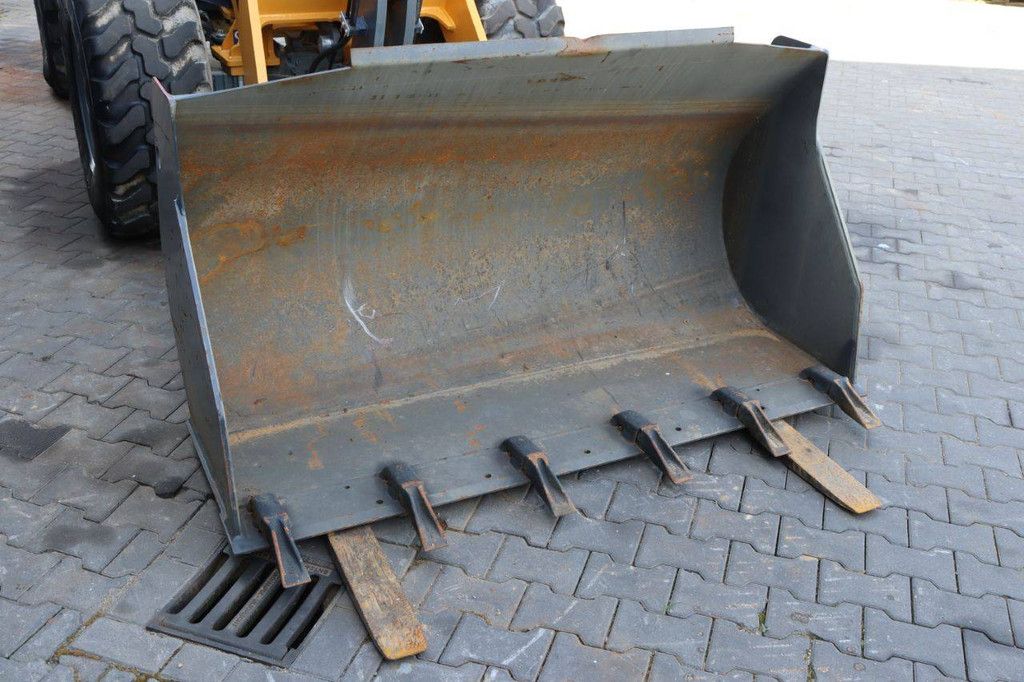 Wheel loader Liebherr L508C Diesel 2021