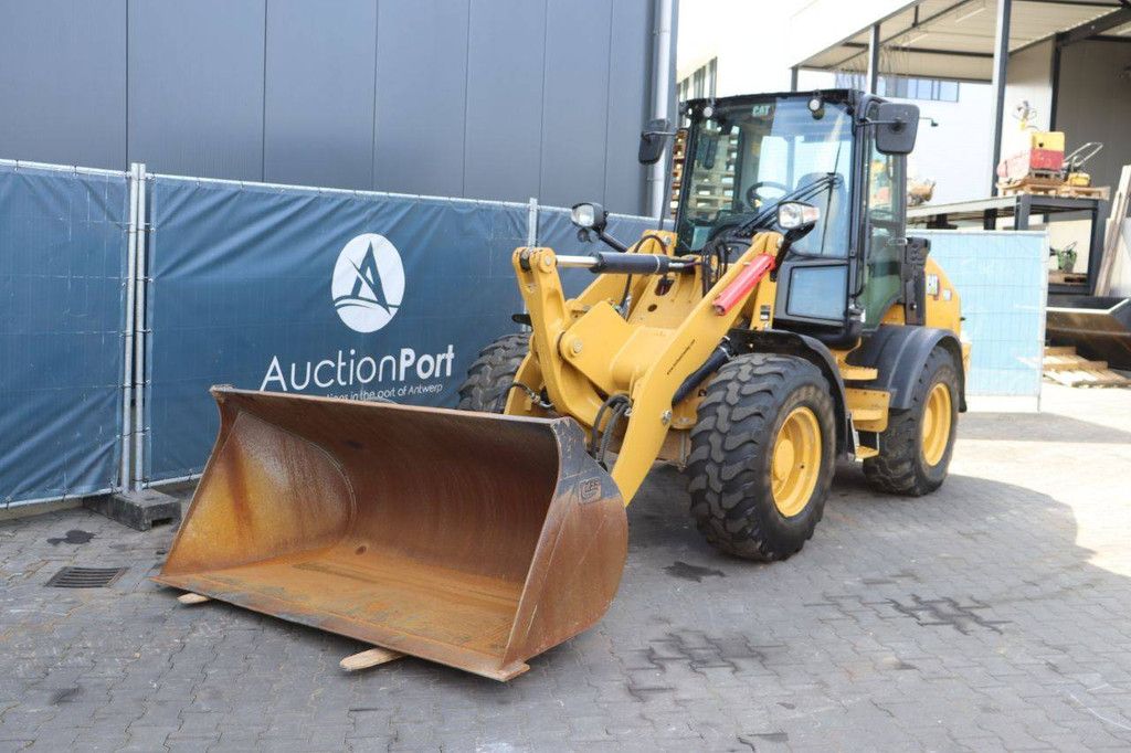 Wiellader Caterpillar 908 Diesel 2023