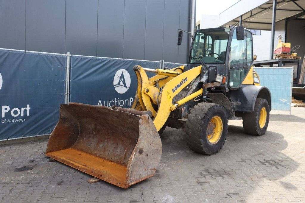 Wiellader Komatsu WA100M-6 Diesel 2012