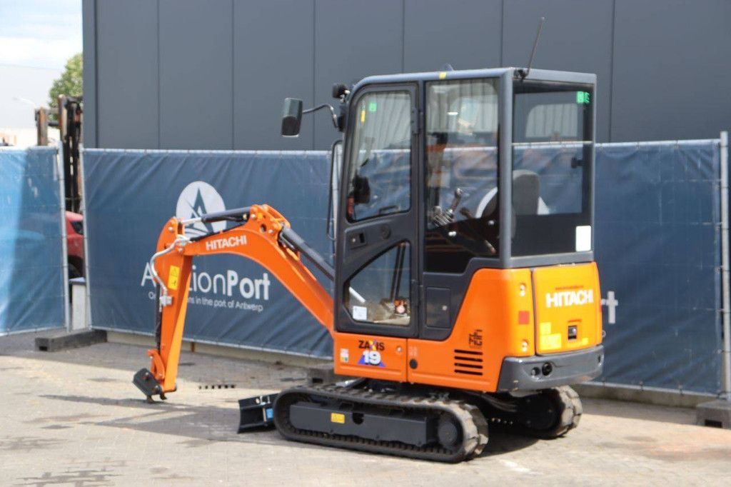Minibagger Hitachi ZX19-6 CR Diesel 2023