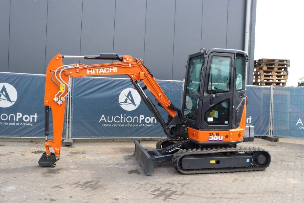 Rupsgraafmachine Hitachi ZX38U-6 CLR Diesel 2023 Nieuw Nieuw