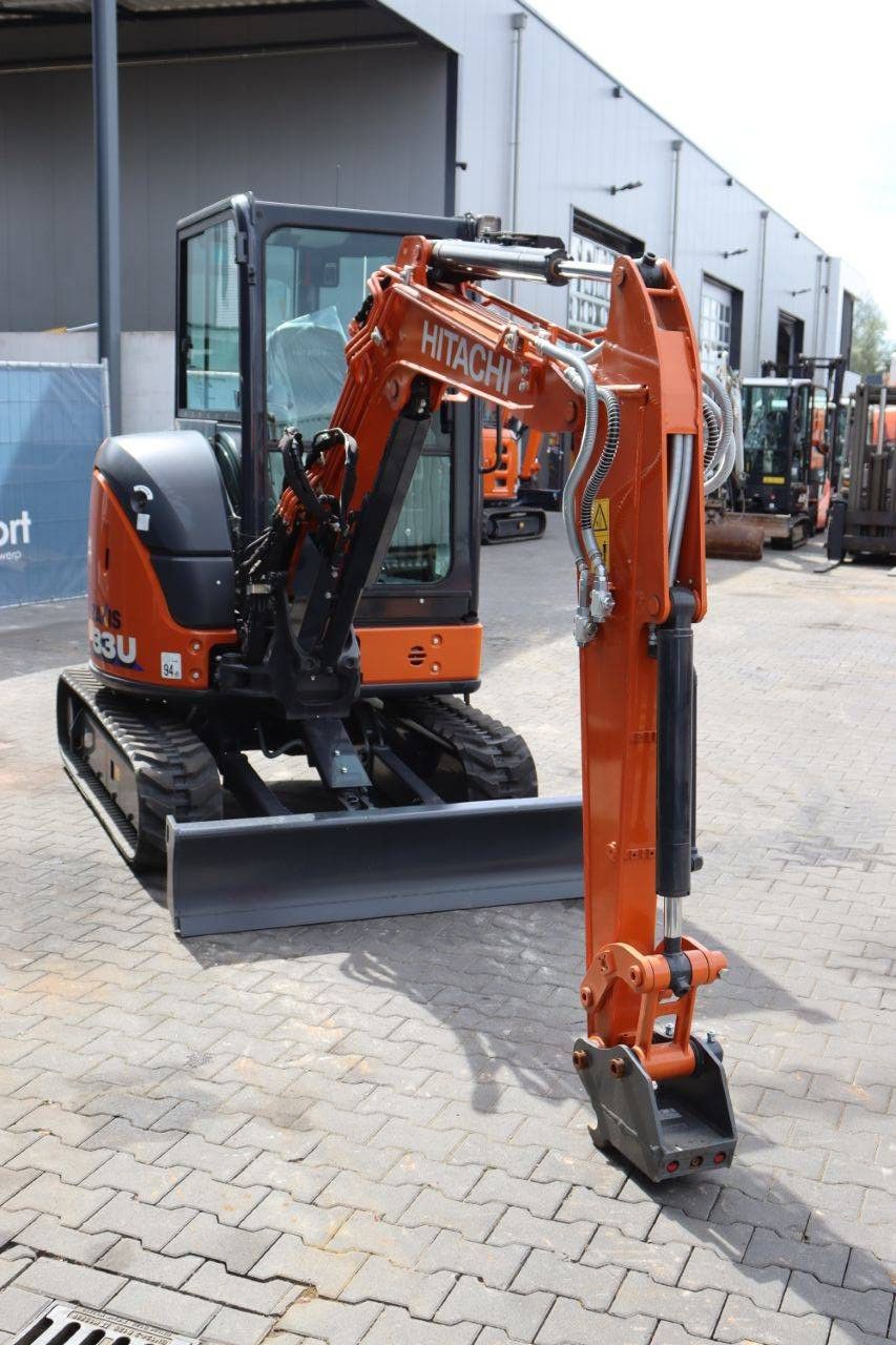 Rupsgraafmachine Hitachi ZX33U-6 CLR Diesel 2023 Nieuw