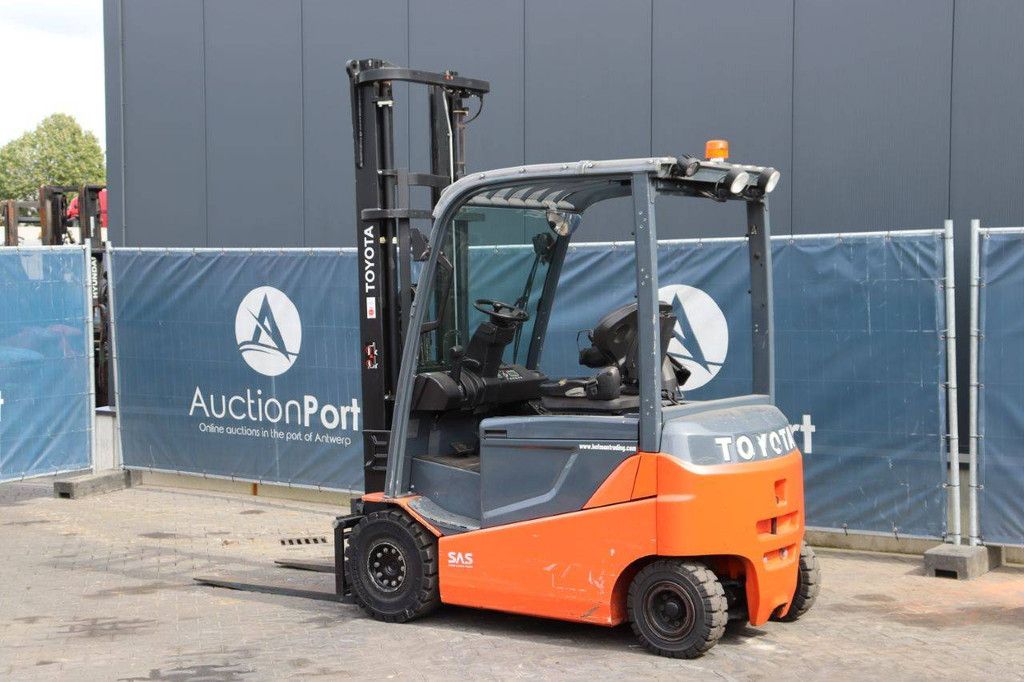 Heftruck Toyota 8FBMKT25 Elektrisch 2500kg 2015