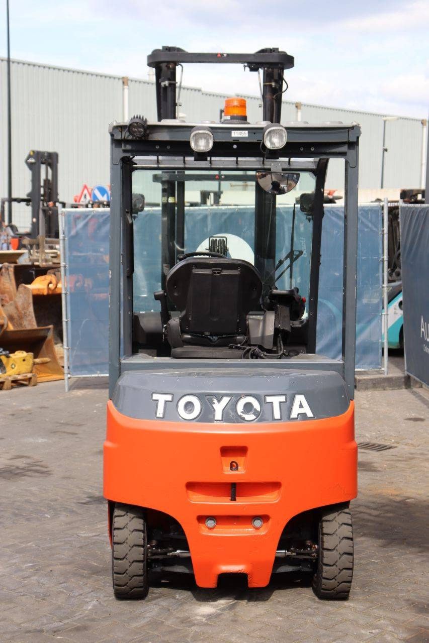 Heftruck Toyota 8FBMKT25 Elektrisch 2500kg 2015