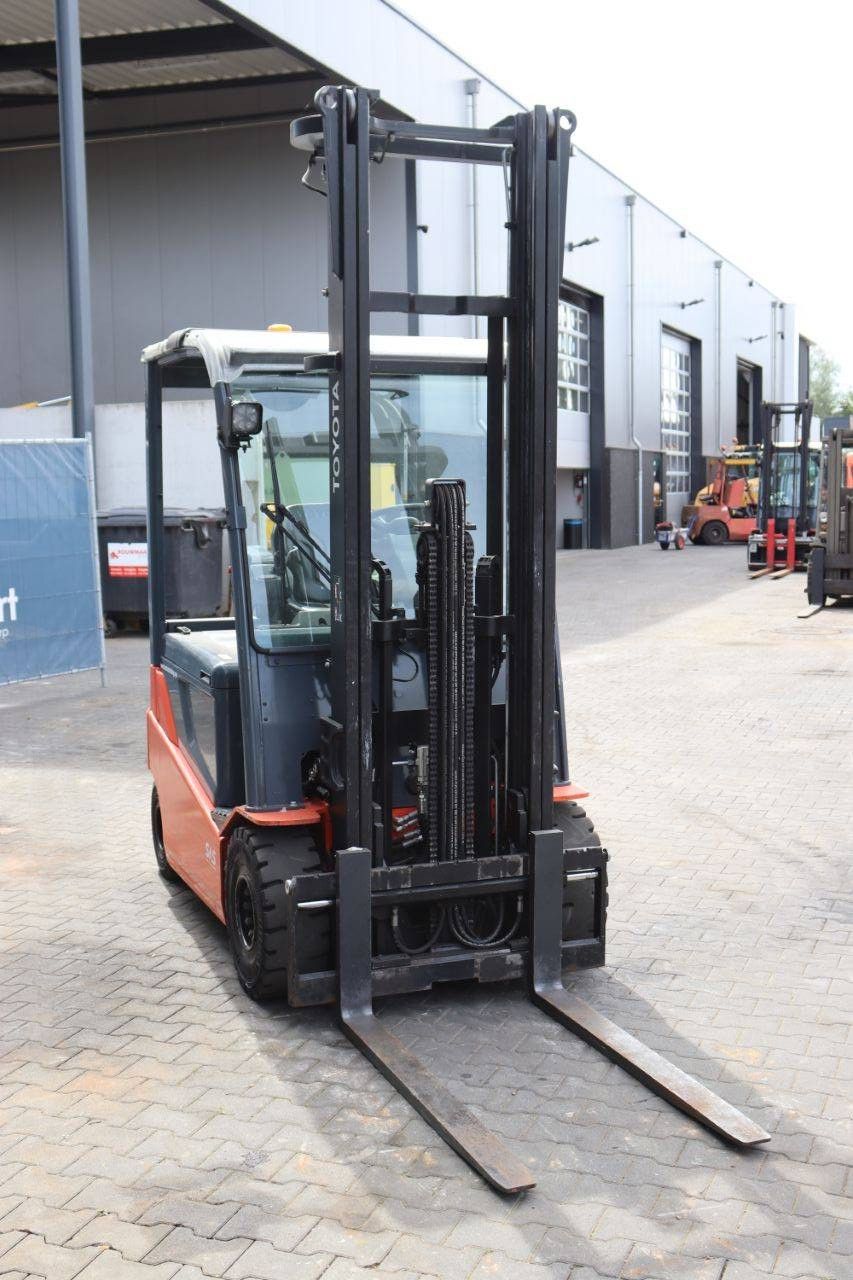 Heftruck Toyota 8FBMKT25 Elektrisch 2500kg 2015