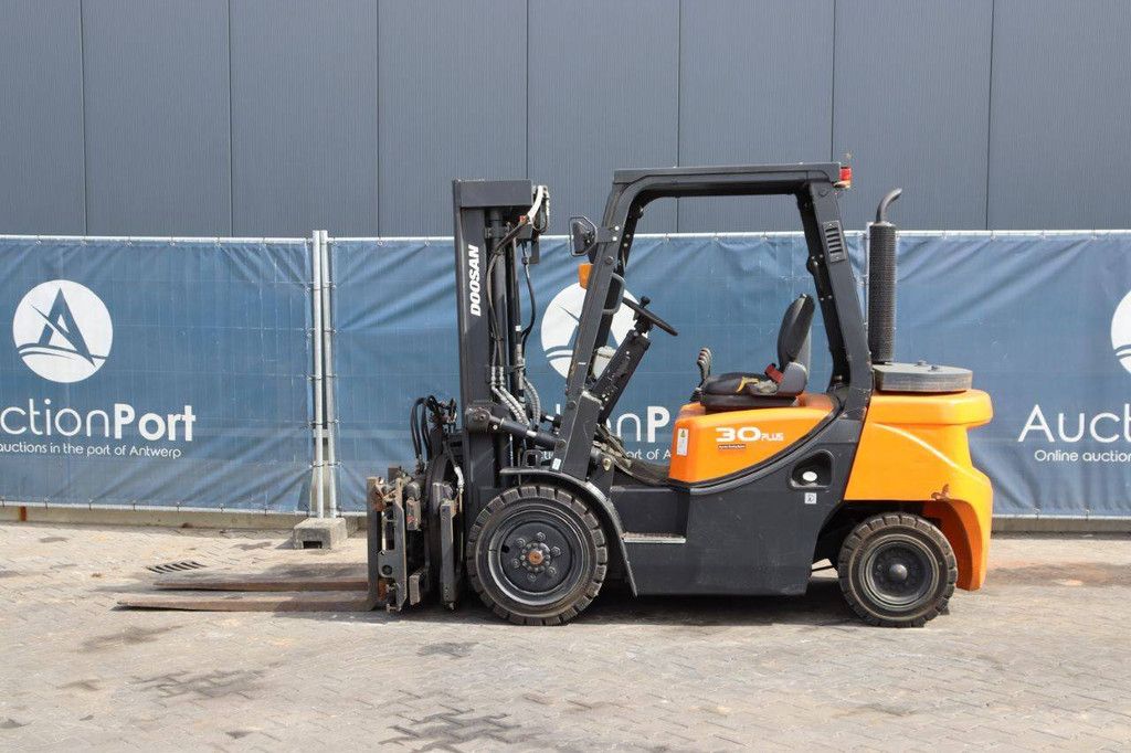 Heftruck Doosan D30GP Diesel 3000kg 4.71m 2020