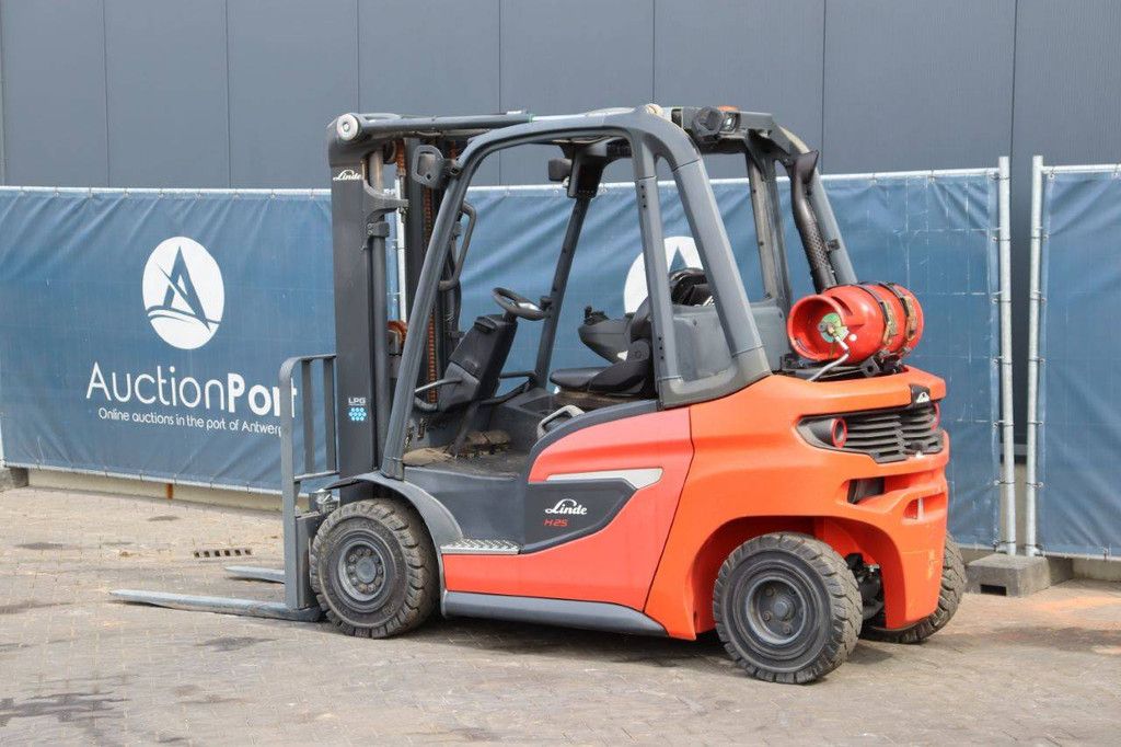 Heftruck Linde H25 LPG 2500kg 4.1m Nieuw