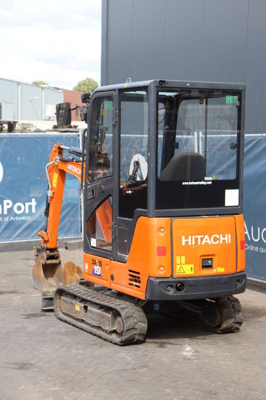 Minigraver Hitachi ZAXIS19-CR Diesel 2022