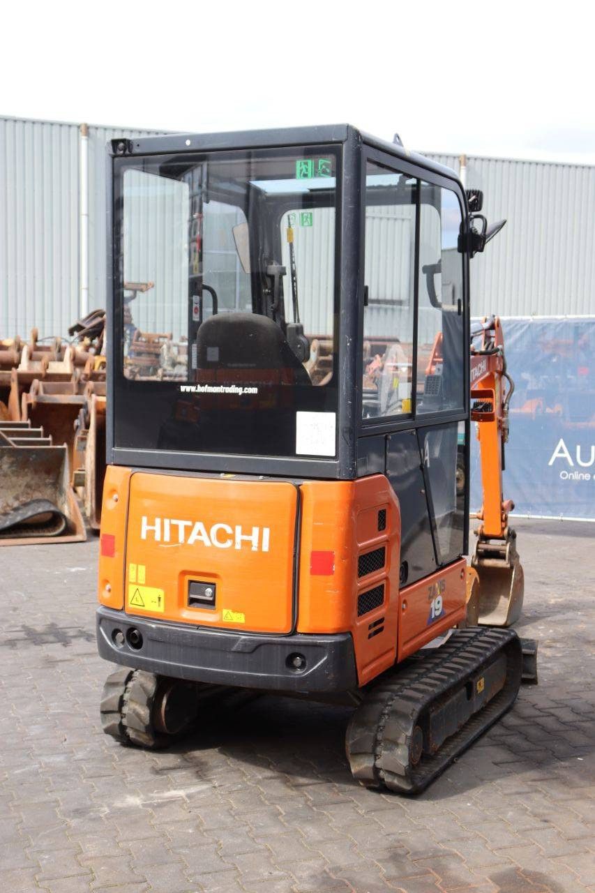 Minigraver Hitachi ZAXIS19-CR Diesel 2022
