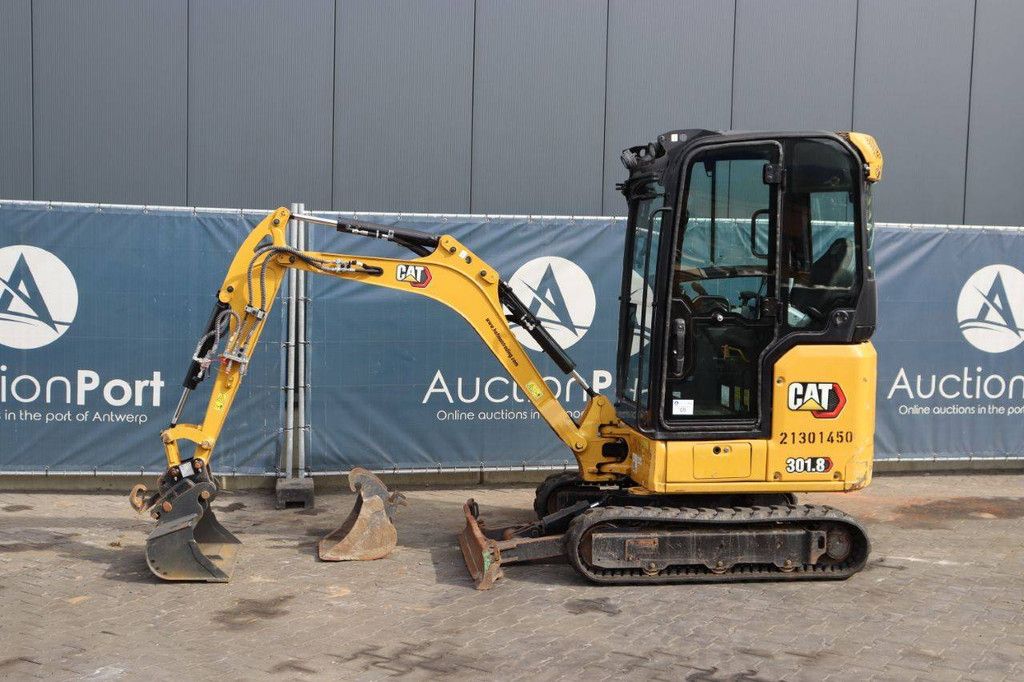 Rupsgraafmachine Caterillar 301.8 Diesel 2021