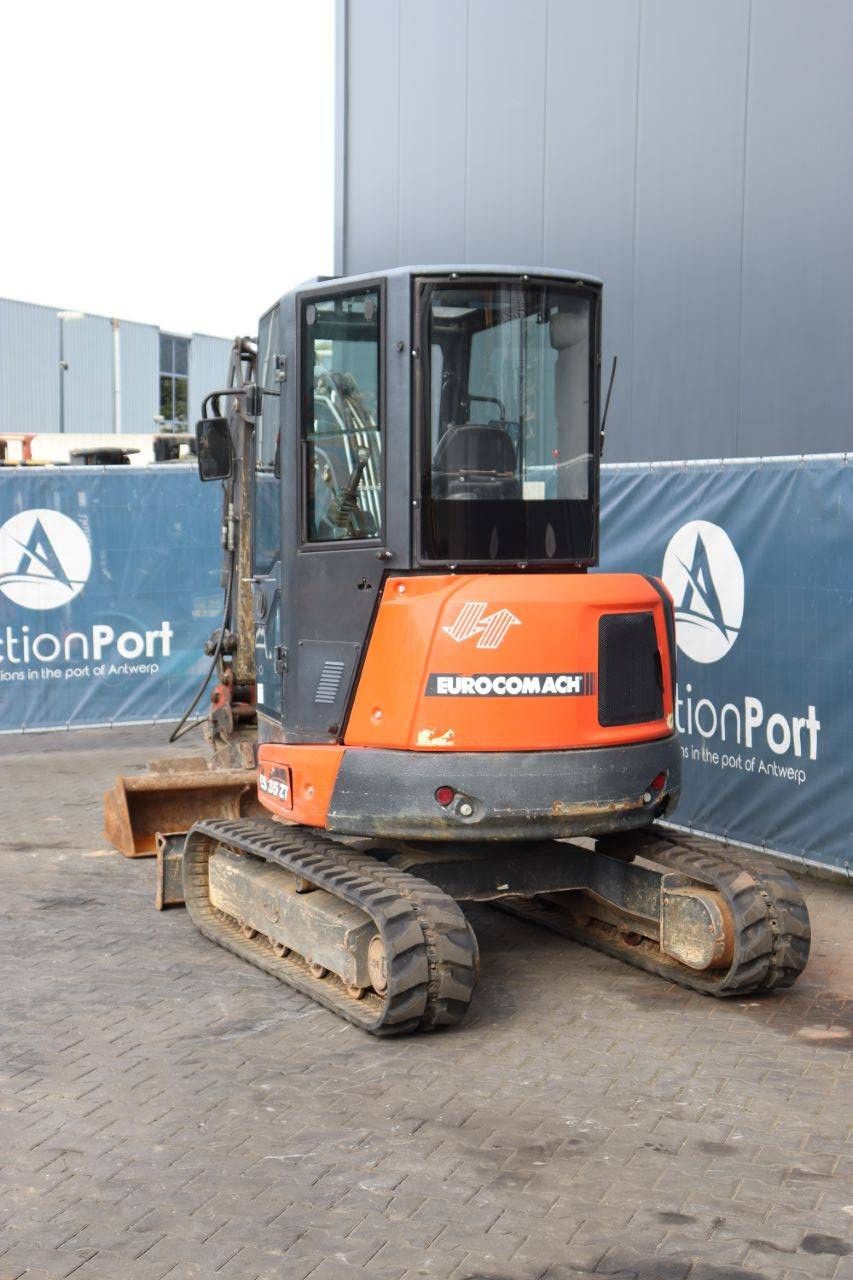 Rupsgraafmachine Eurocomach ES 35 ZT Diesel