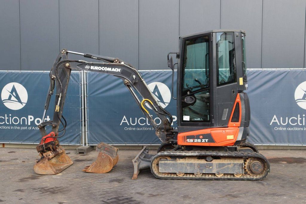 Raupenbagger Eurocomach ES 25 ZT Diesel